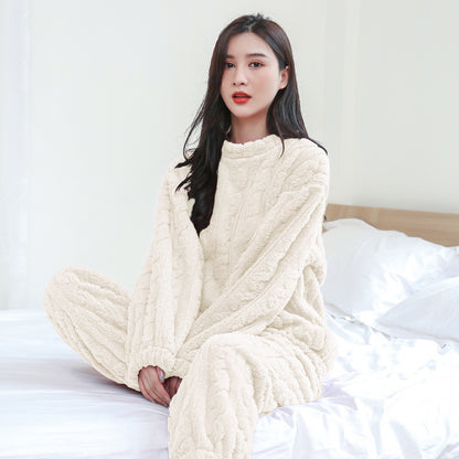 Warm Flannel Loungewear Set – Women’s Thick Blouse and Pants for Home & Sleep