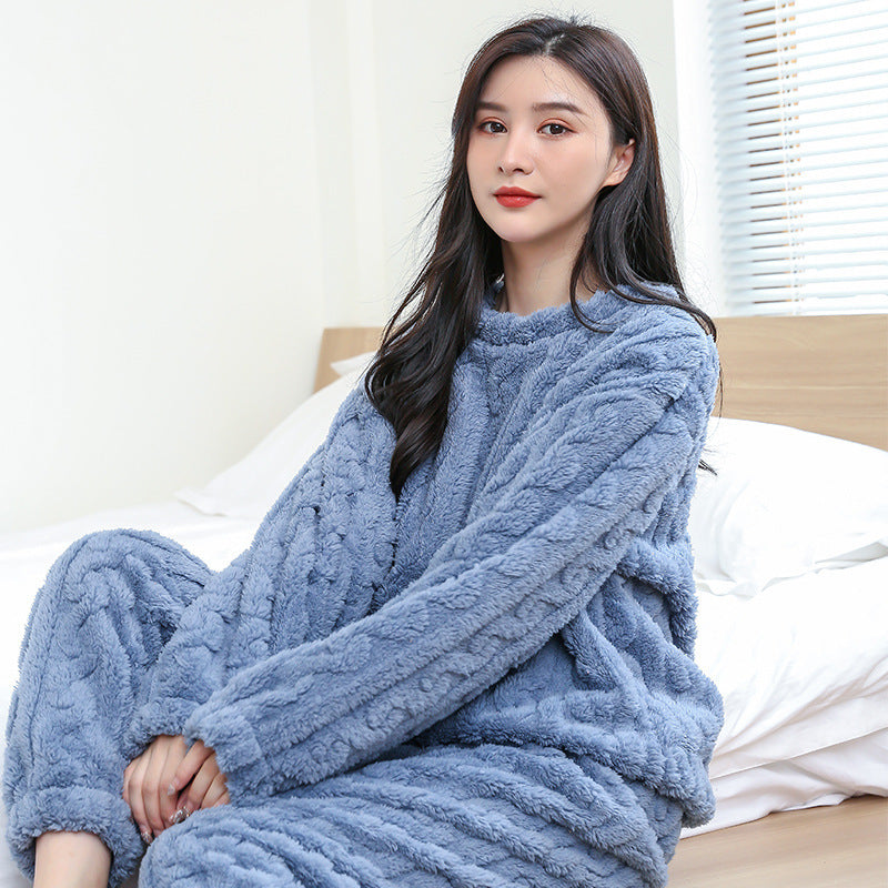 Warm Flannel Loungewear Set – Women’s Thick Blouse and Pants for Home & Sleep
